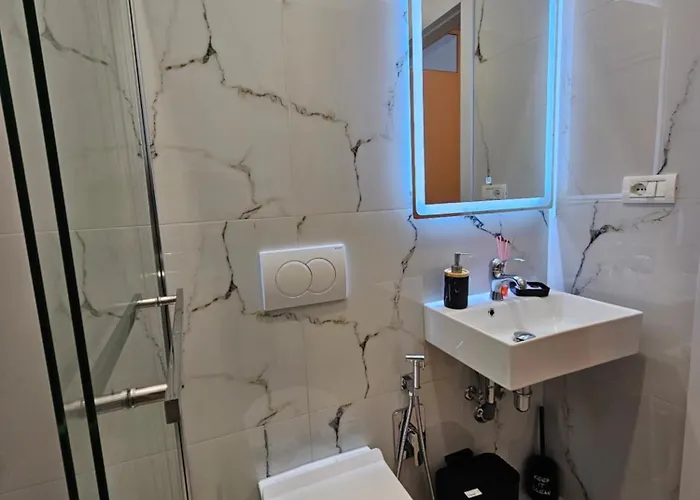 Darla's - 2 Bedroom In 公寓