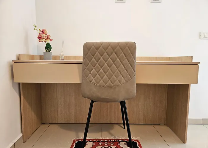 Darla's - 2 Bedroom In Durrës