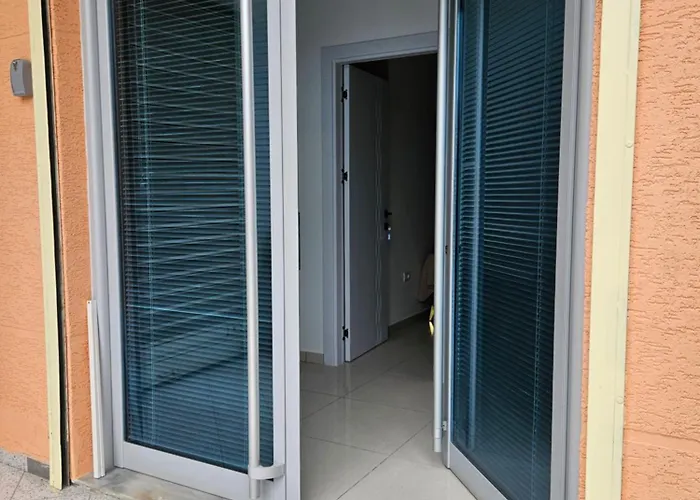 Darla's - 2 Bedroom In