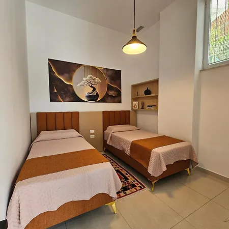 Darla's - 2 Bedroom In Apartmán Durrës
