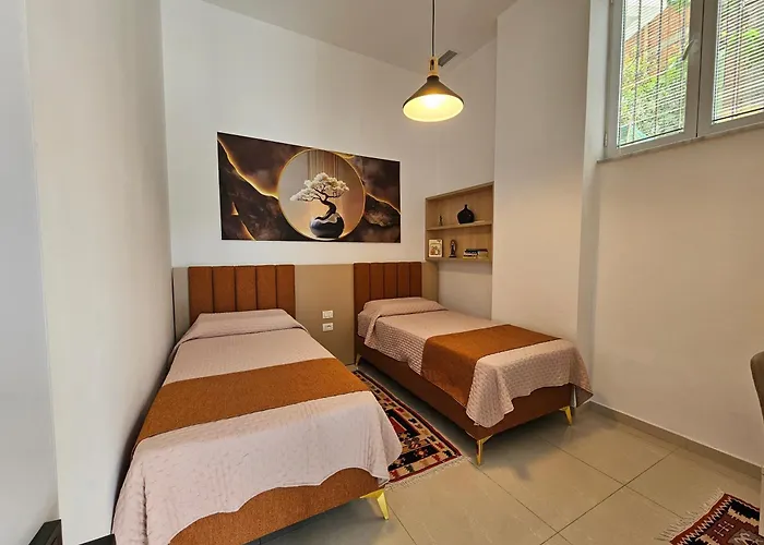 Darla's - 2 Bedroom In アパート ドゥラス