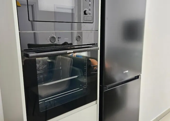 Darla's - 2 Bedroom In アパート *